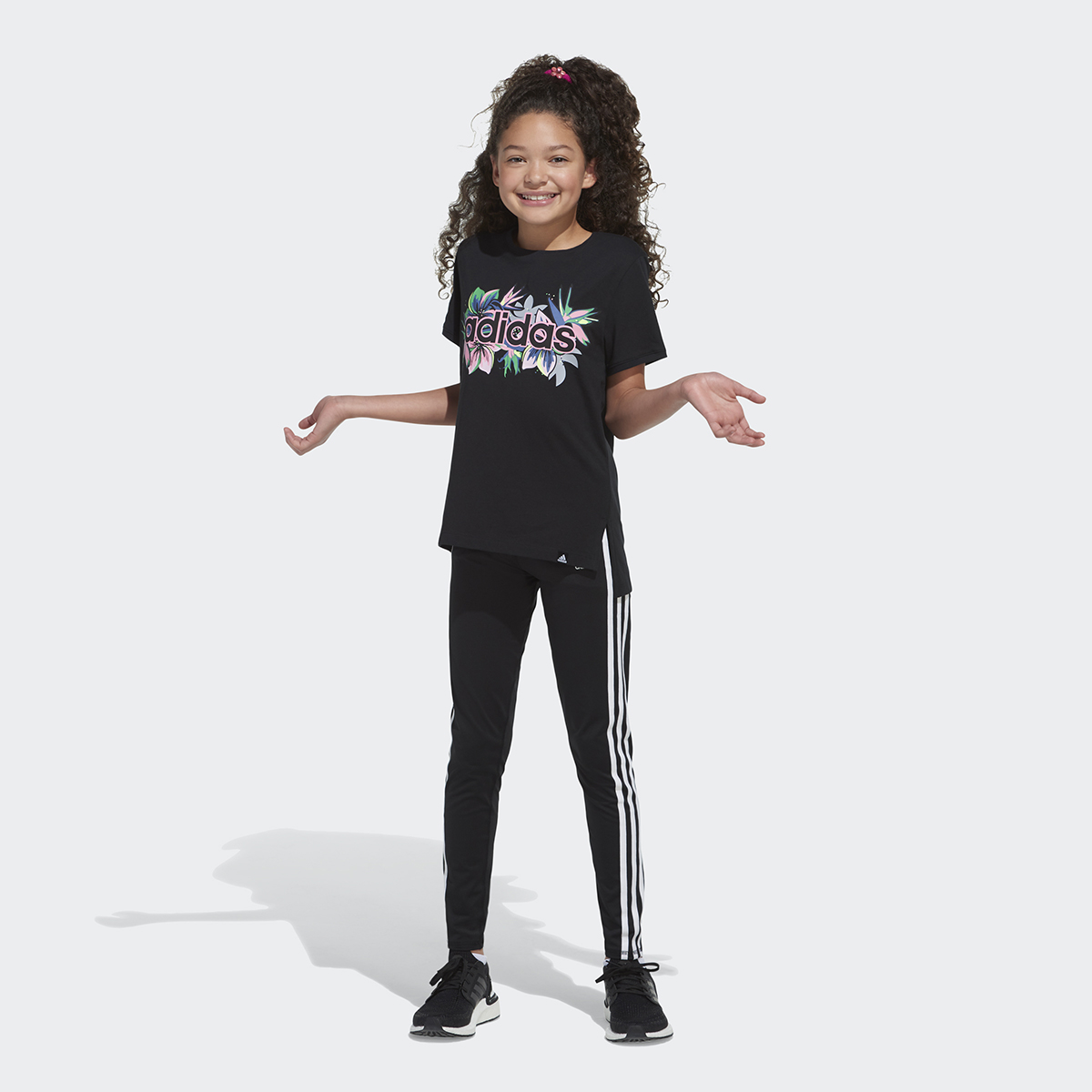 ADIDAS_YOUTH_SPRING21_AA4845_AK01_3534
